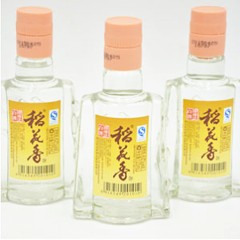 42度小方瓶稻花香酒125ml
